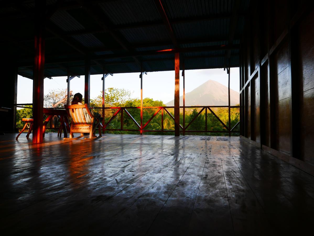 El Peregrino Hotel Moyogalpa Buitenkant foto